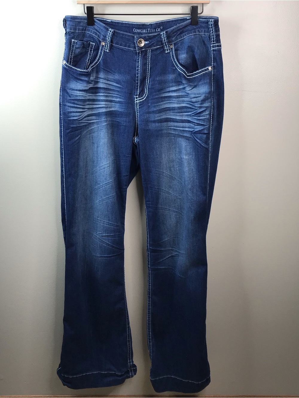 Cowgirl Tuff Edgy Wide Leg Women's Jeans 32x35